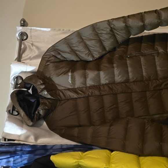 Eddie Bauer Winter Jacket - Picture 1 of 1